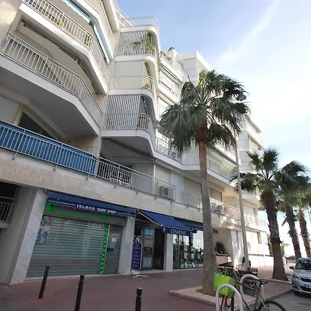 Vue Mer Reine Astrid Apartman *